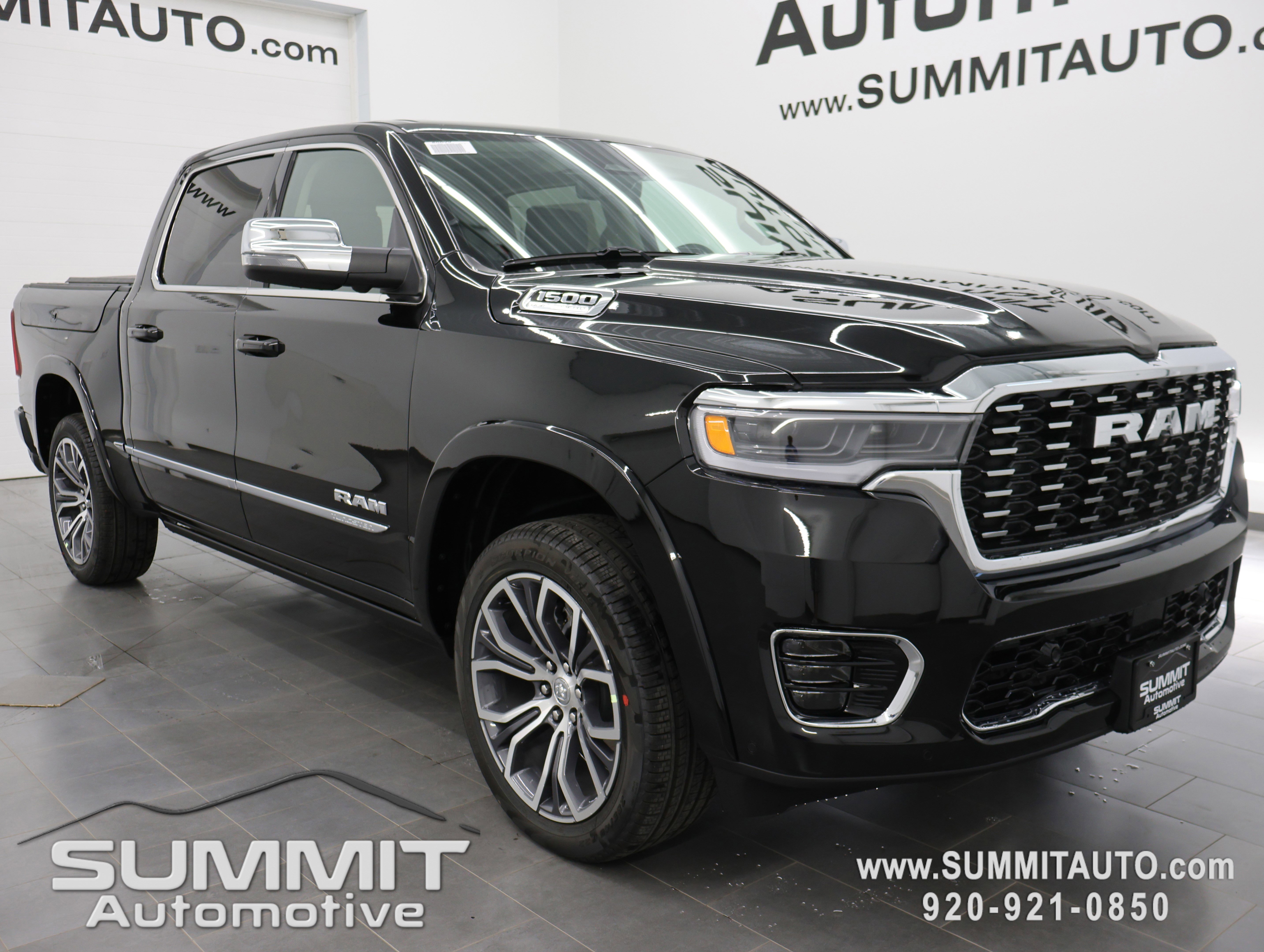 New 2026 RAM 1500 Tungsten AWD/4WD image 2