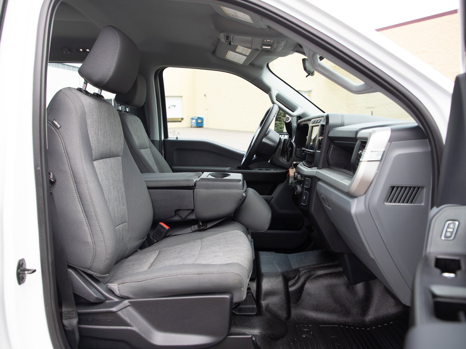 Used 2023 Ford F250 XL w/ XL Off-Road Package AWD/4WD image 12