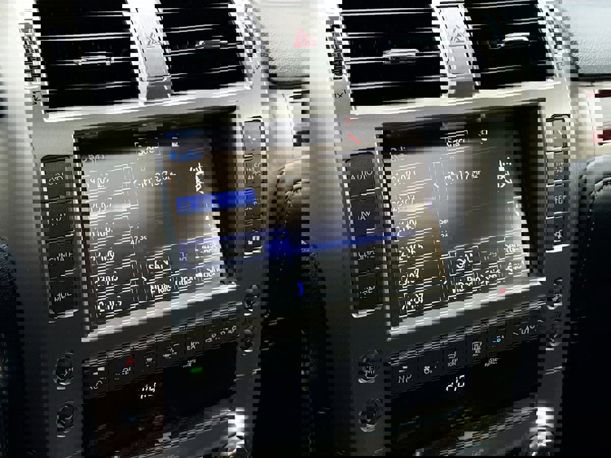 Used 2018 Lexus GX 460 4WD image 15