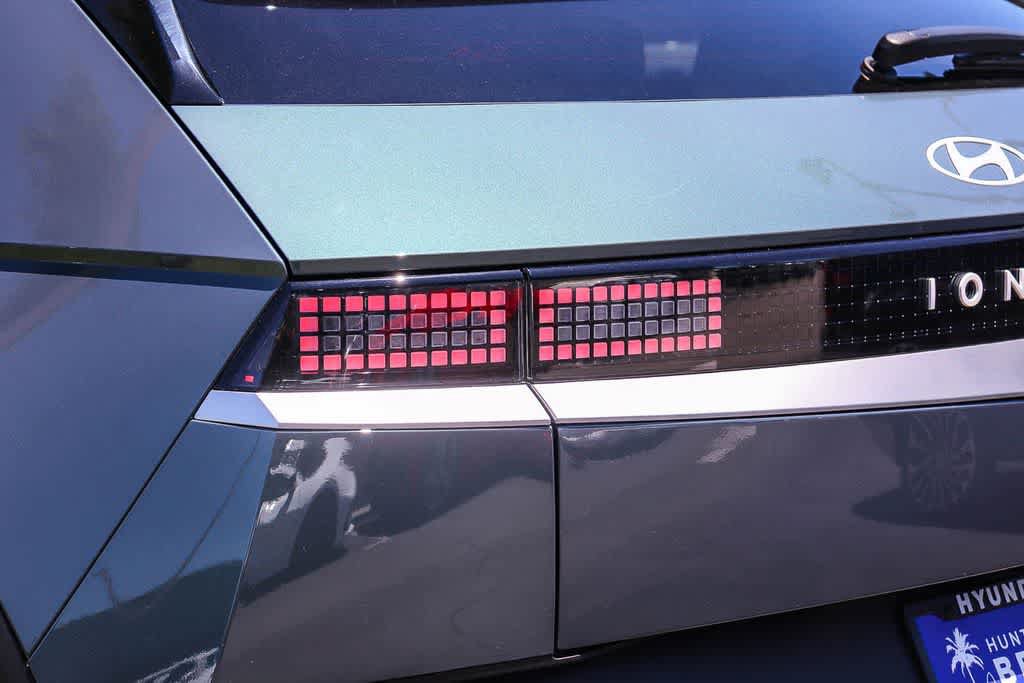 New 2026 Hyundai Ioniq 5 SE RWD image 9