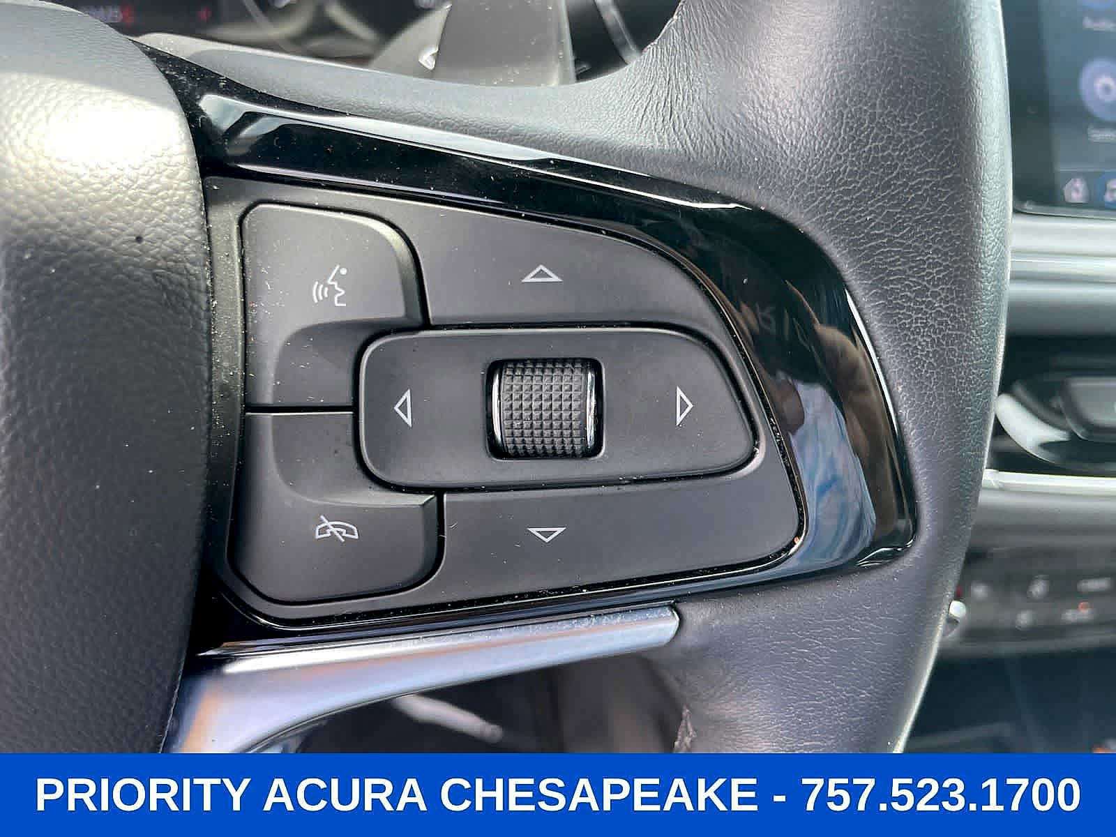 Used 2023 Buick Enclave Essence FWD image 14