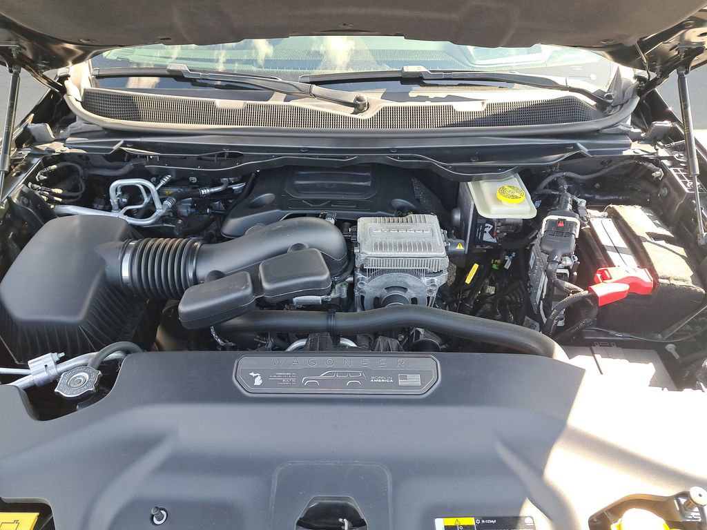 Used 2022 Jeep Wagoneer Series III AWD/4WD image 19