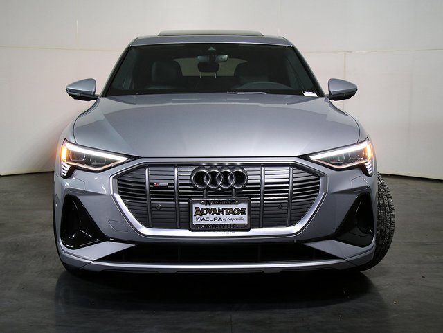 Used 2023 Audi e-tron Premium Plus w/ Premium Plus Package image 9