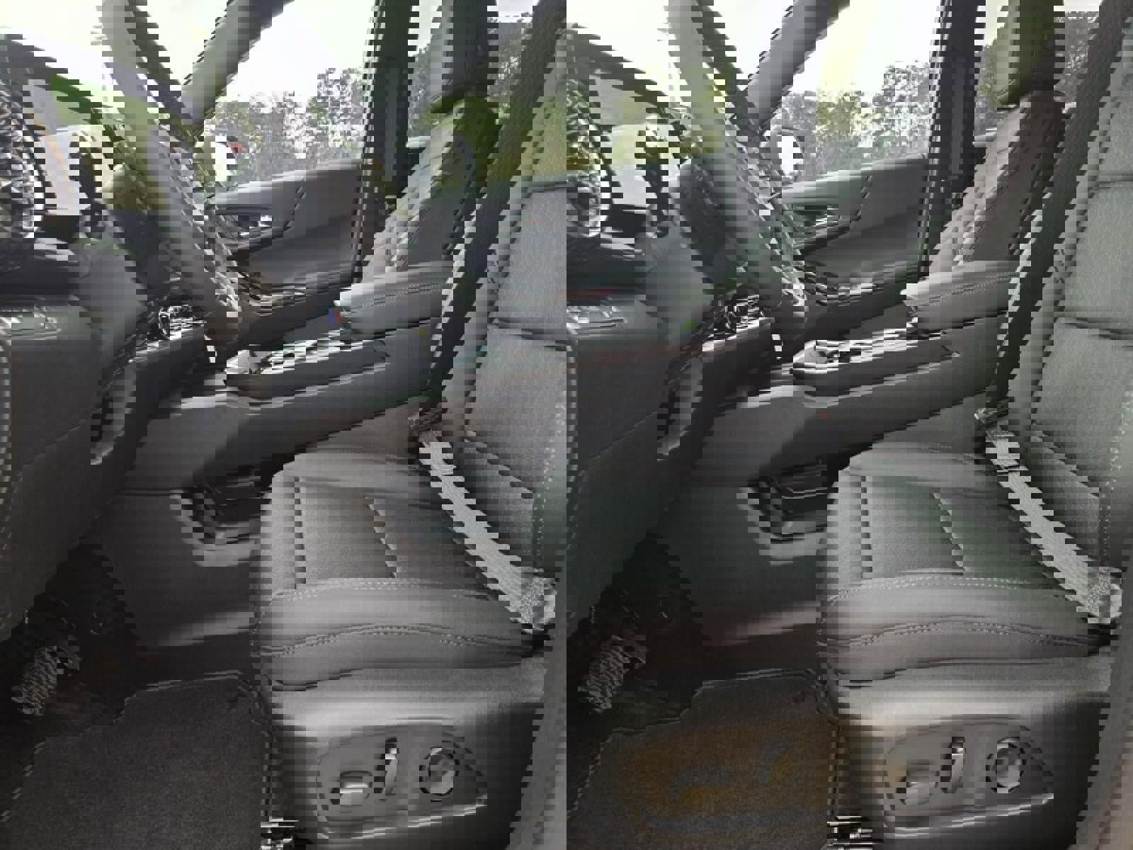 New 2026 Chevrolet Equinox LT image 19