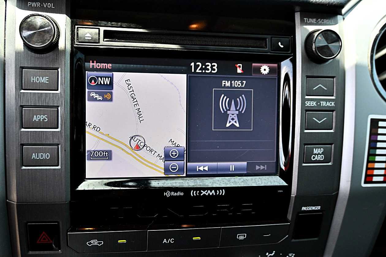 Used 2014 Toyota Tundra SR5 w/ SR5 Upgrade Package RWD image 22