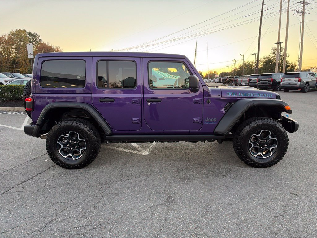 Used 2023 Jeep Wrangler Unlimited Rubicon 4xe w/ Cold Weather Group AWD/4WD image 8