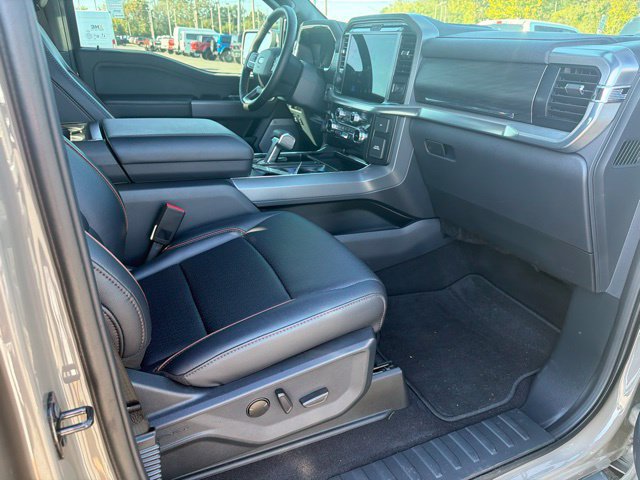 Used 2025 Ford F150 Lariat w/ Equipment Group 501A Mid AWD/4WD image 7