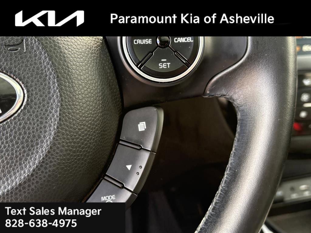 Used 2016 Kia Soul ! w/ Premium Package image 25