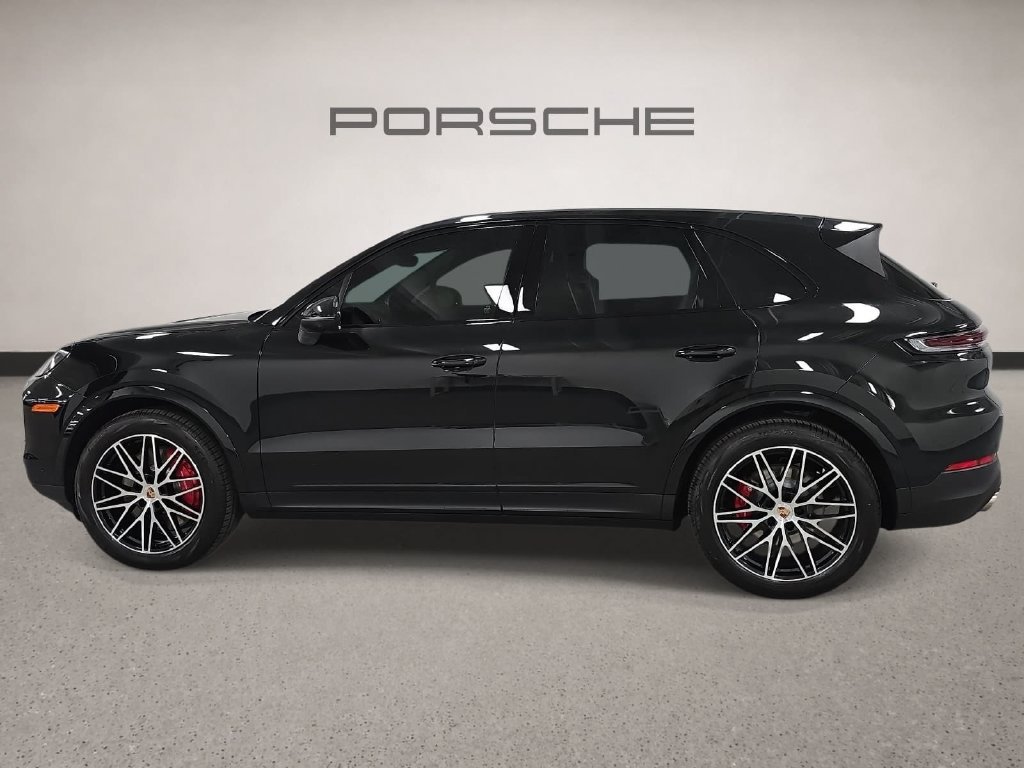 Used 2026 Porsche Cayenne S AWD/4WD image 2