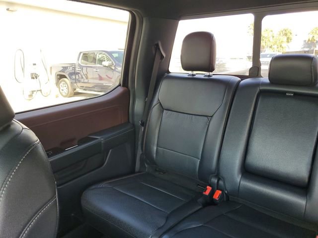 Used 2022 Ford F150 Lariat w/ Equipment Group 502A High image 12