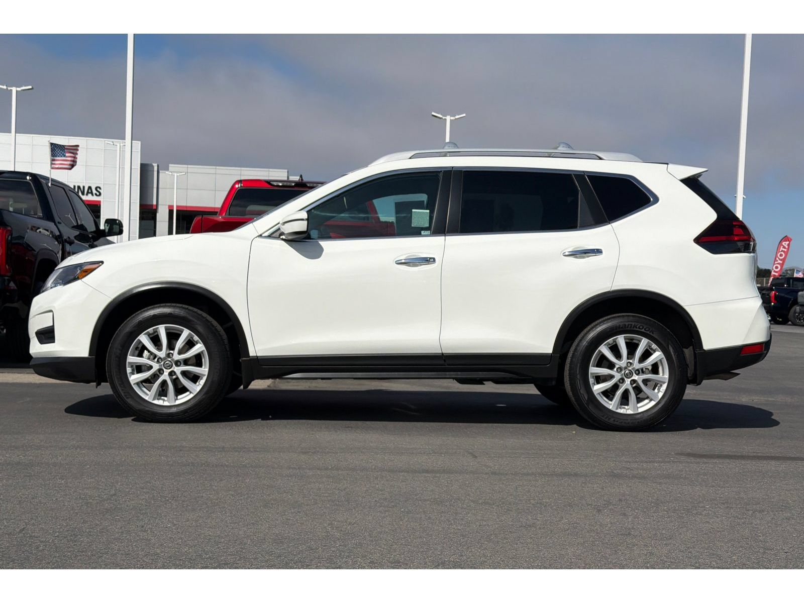 Used 2020 Nissan Rogue S w/ Special Edition Package AWD/4WD image 7