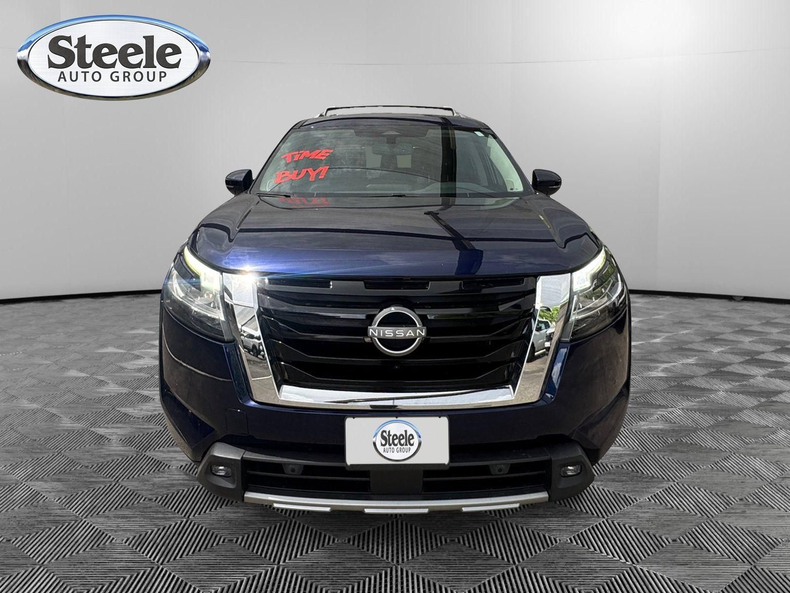 Used 2022 Nissan Pathfinder SL w/ SL Premium Package FWD image 8
