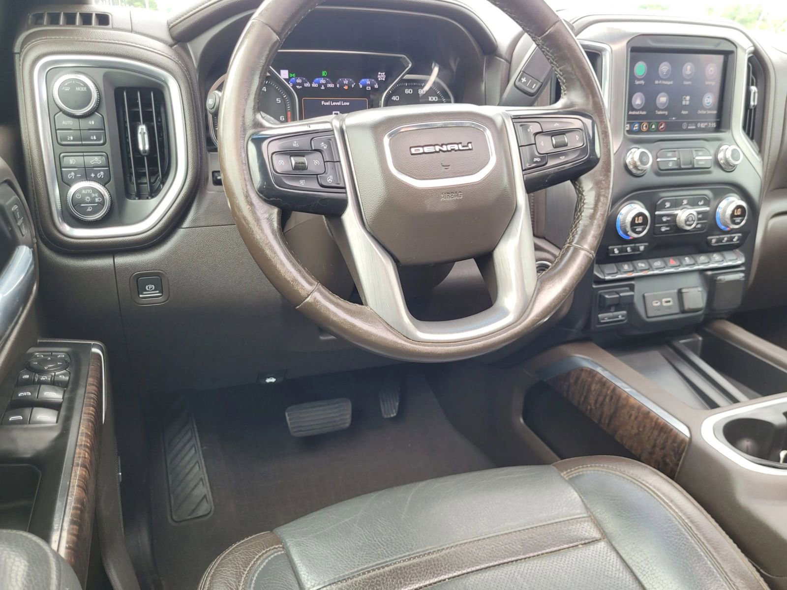 Used 2020 GMC Sierra 2500 Denali w/ Denali Ultimate Package image 11