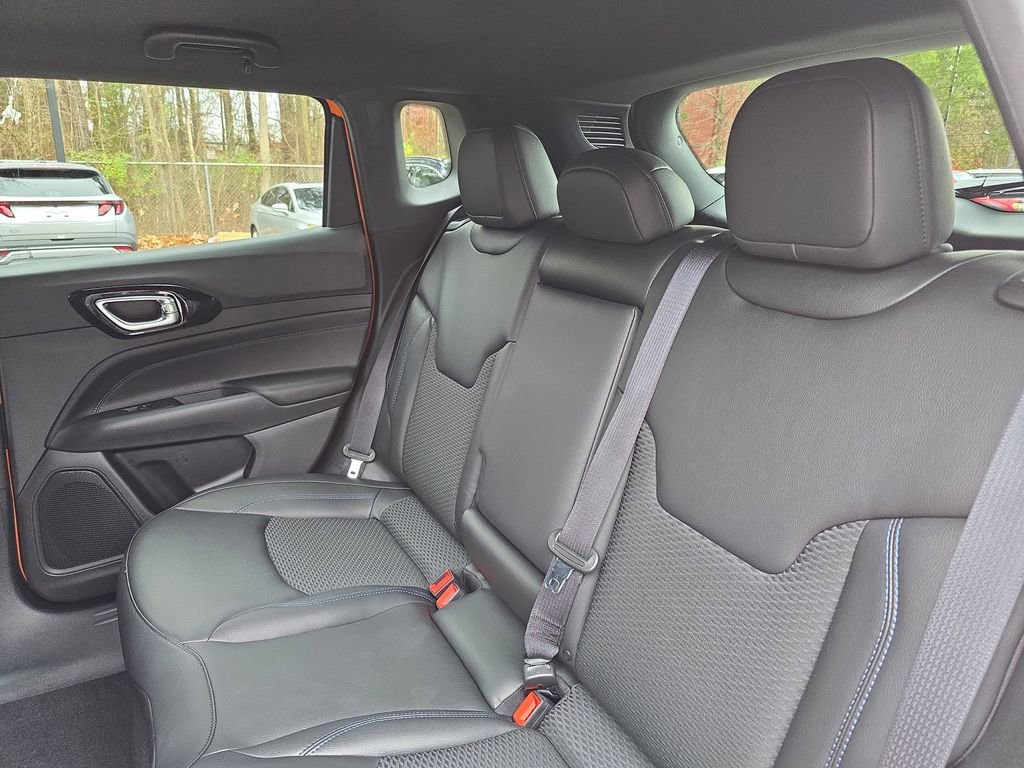 New 2026 Jeep Compass Latitude AWD/4WD image 14