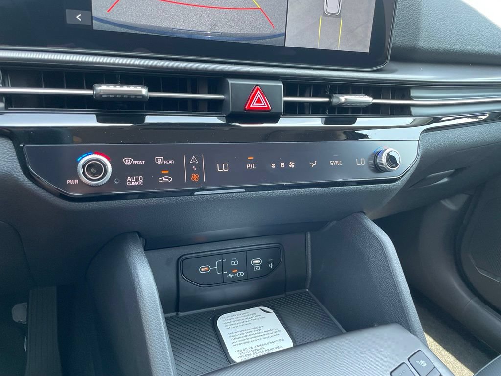 New 2026 Kia Sportage SX FWD image 18