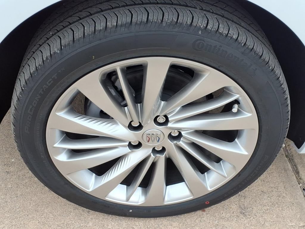 New 2026 Buick Envision Avenir AWD/4WD image 9