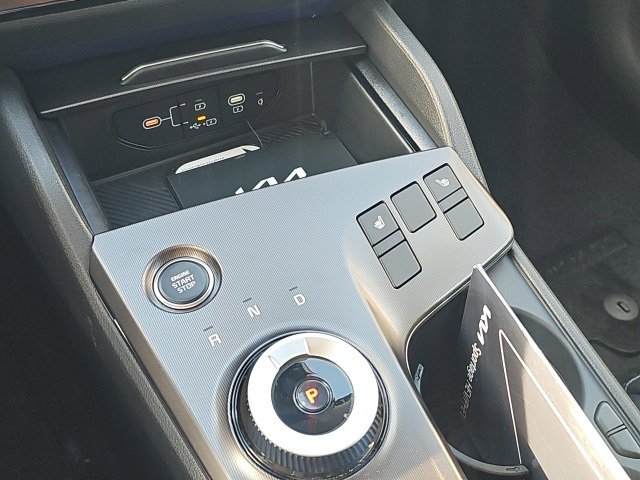 New 2026 Kia Sportage EX image 16