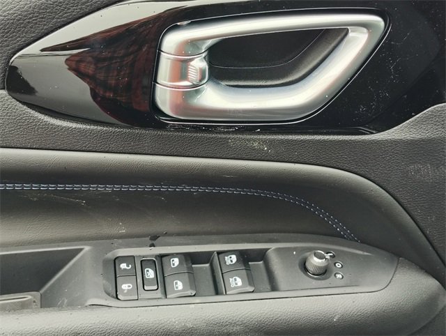 New 2026 Jeep Compass Latitude image 11