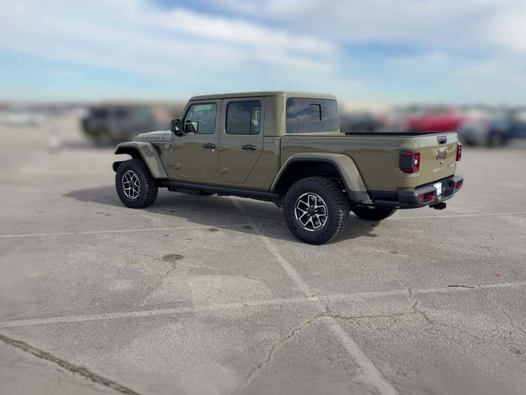 New 2026 Jeep Gladiator Rubicon image 8