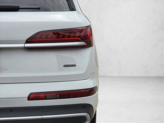 Certified 2023 Audi Q7 2.0T Premium w/ Convenience Package AWD/4WD image 5
