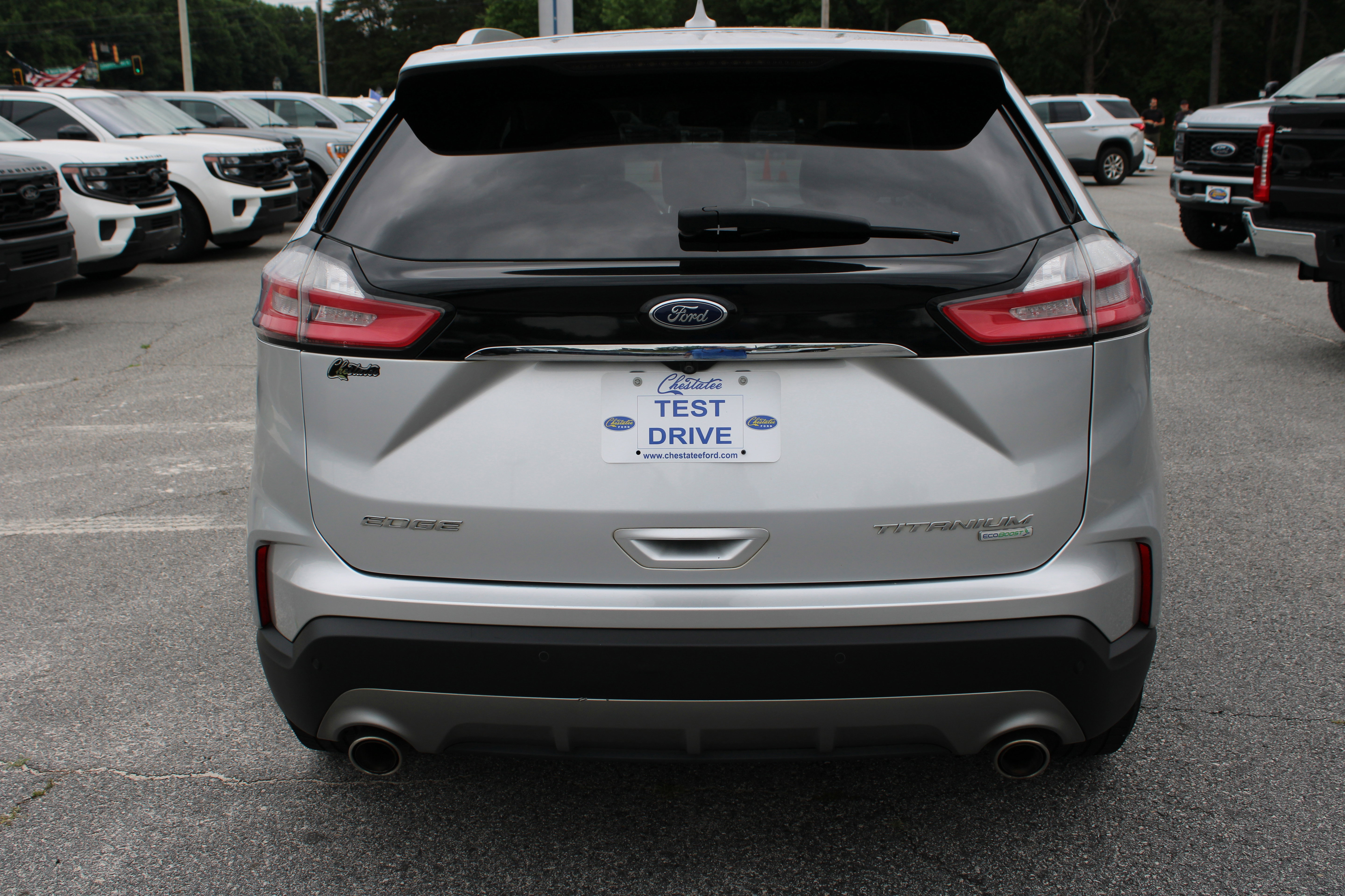 Used 2019 Ford Edge Titanium FWD image 7