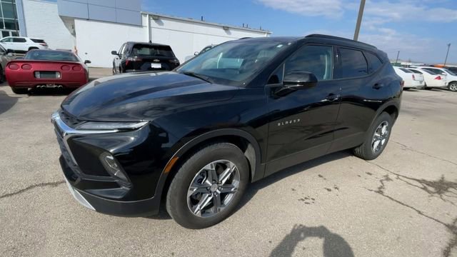 New 2025 Chevrolet Blazer LT w/ Convenience Package image 6