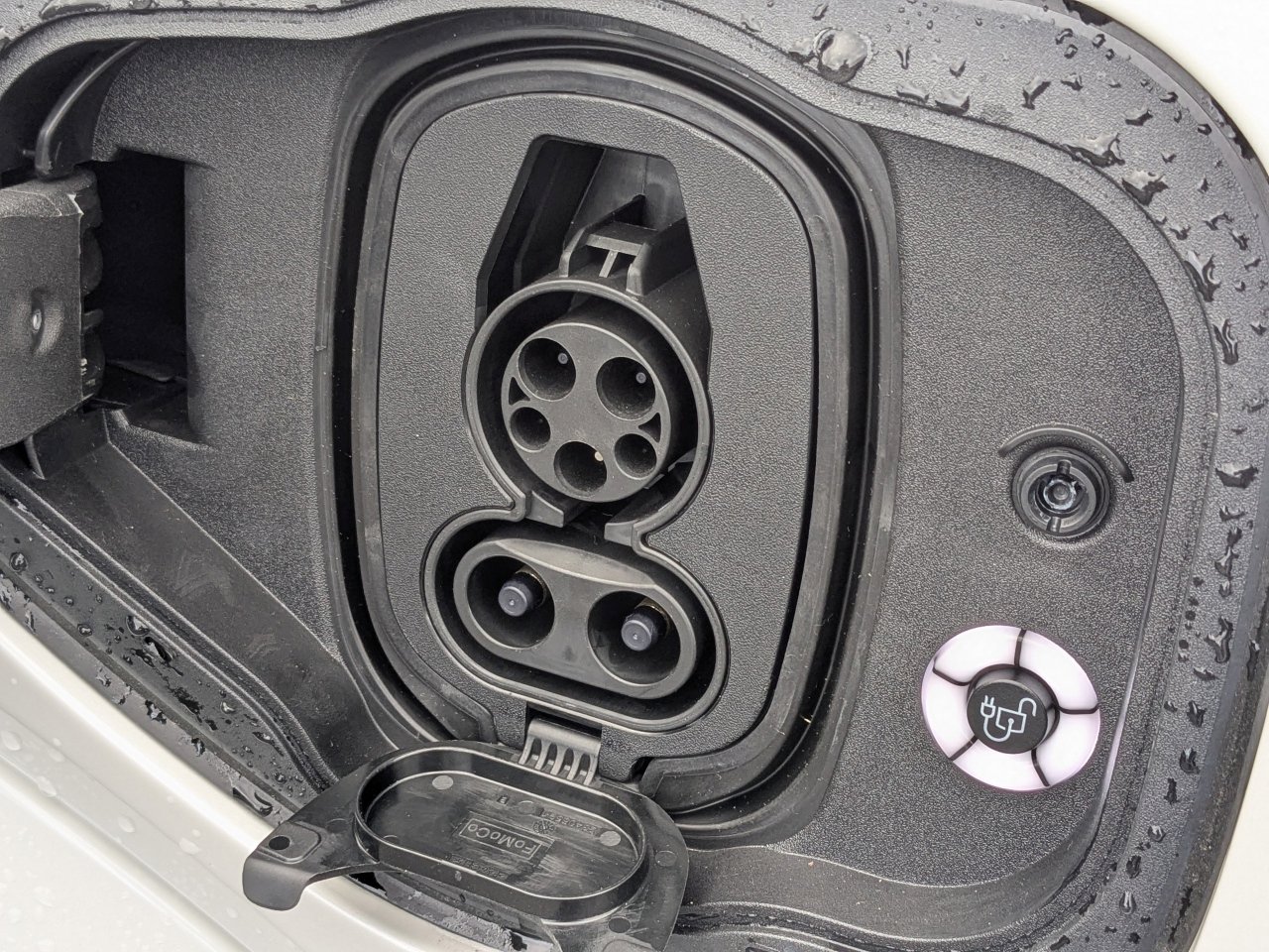 New 2025 Ford Mustang Mach-E GT w/ Interior Protection Package image 12