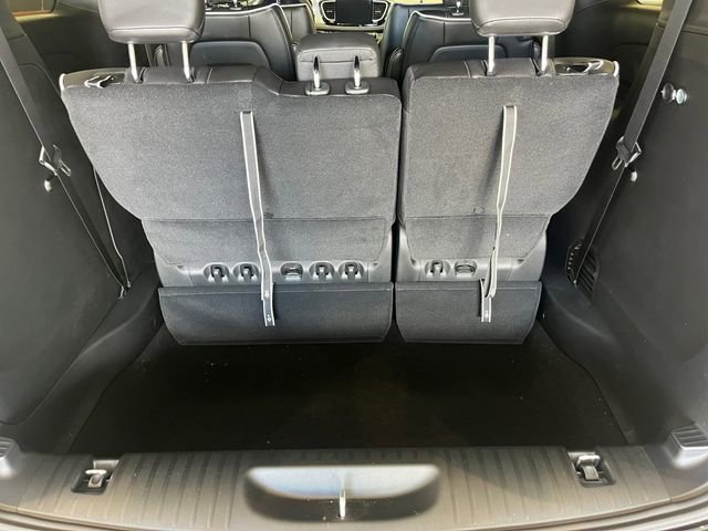 New 2026 Chrysler Pacifica Limited image 22