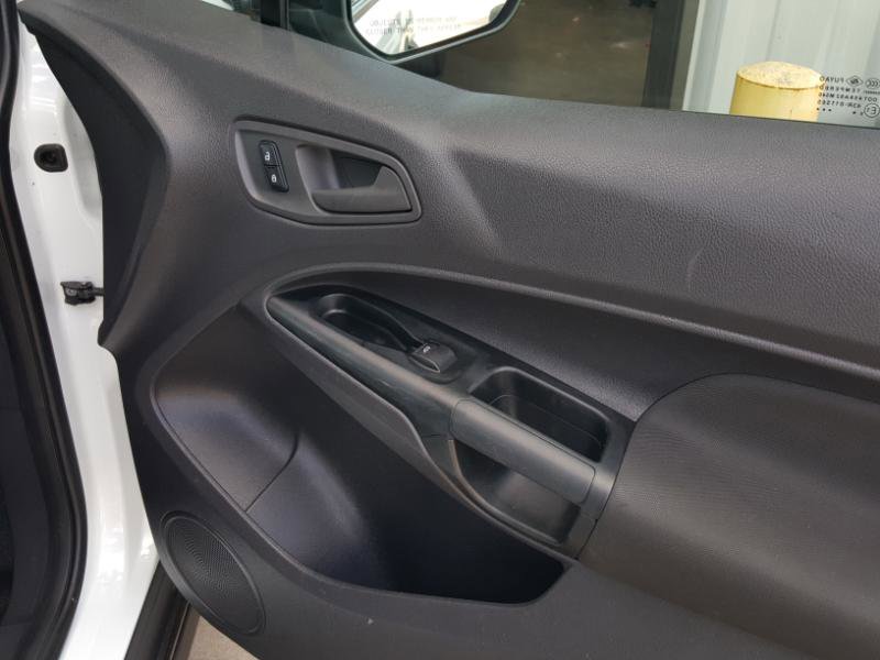 Used 2017 Ford Transit Connect XL image 26