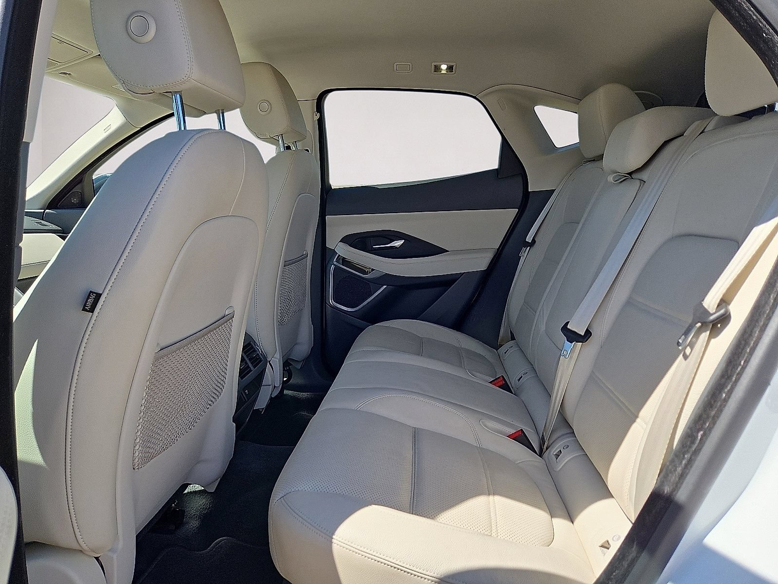 Used 2020 Jaguar E-PACE SE AWD/4WD image 16