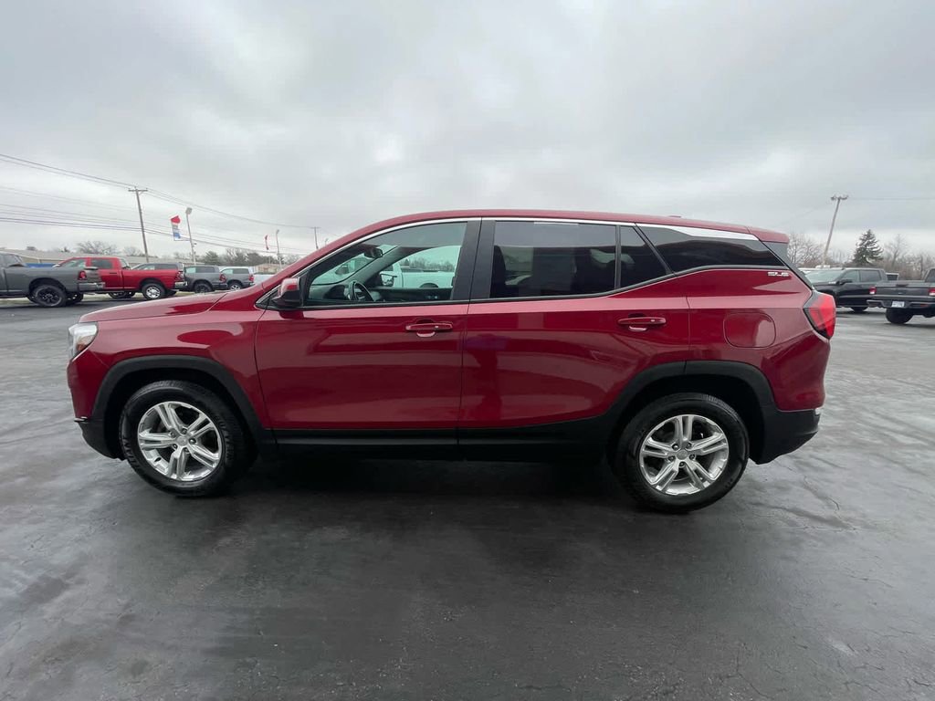 Used 2021 GMC Terrain SLE image 6