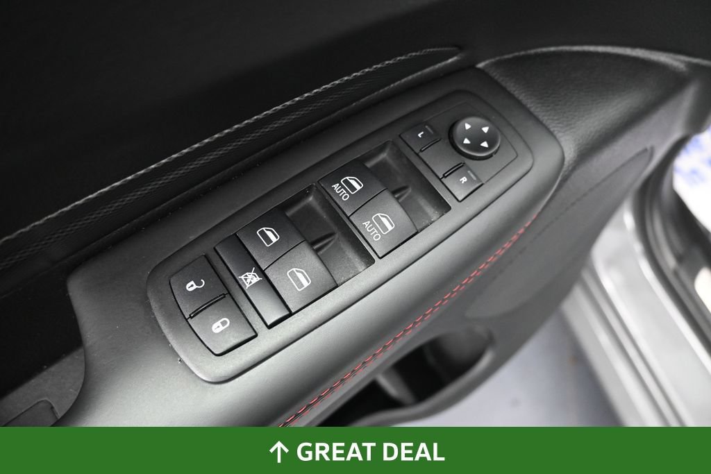 Used 2025 Dodge Durango R/T AWD/4WD image 34