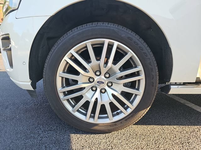 Used 2022 Ford Expedition Platinum RWD image 36