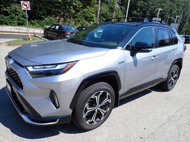Used 2022 Toyota RAV4 XSE image 11