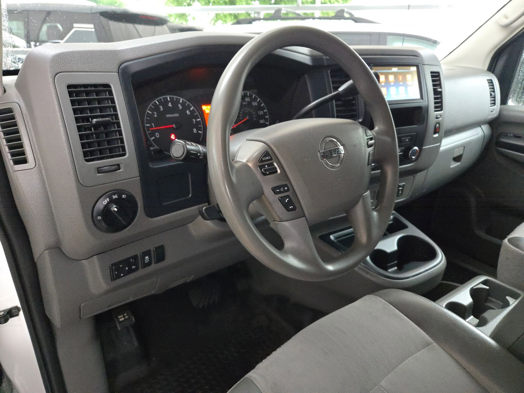 Used 2021 Nissan NV 2500 SV RWD image 10
