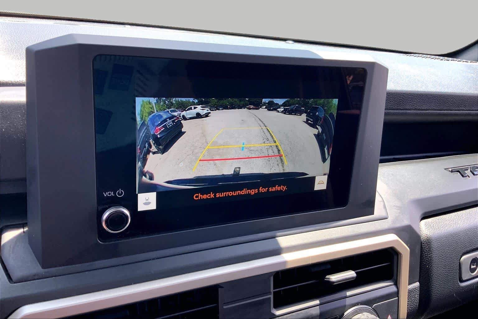 Used 2025 Toyota Tacoma SR RWD image 25