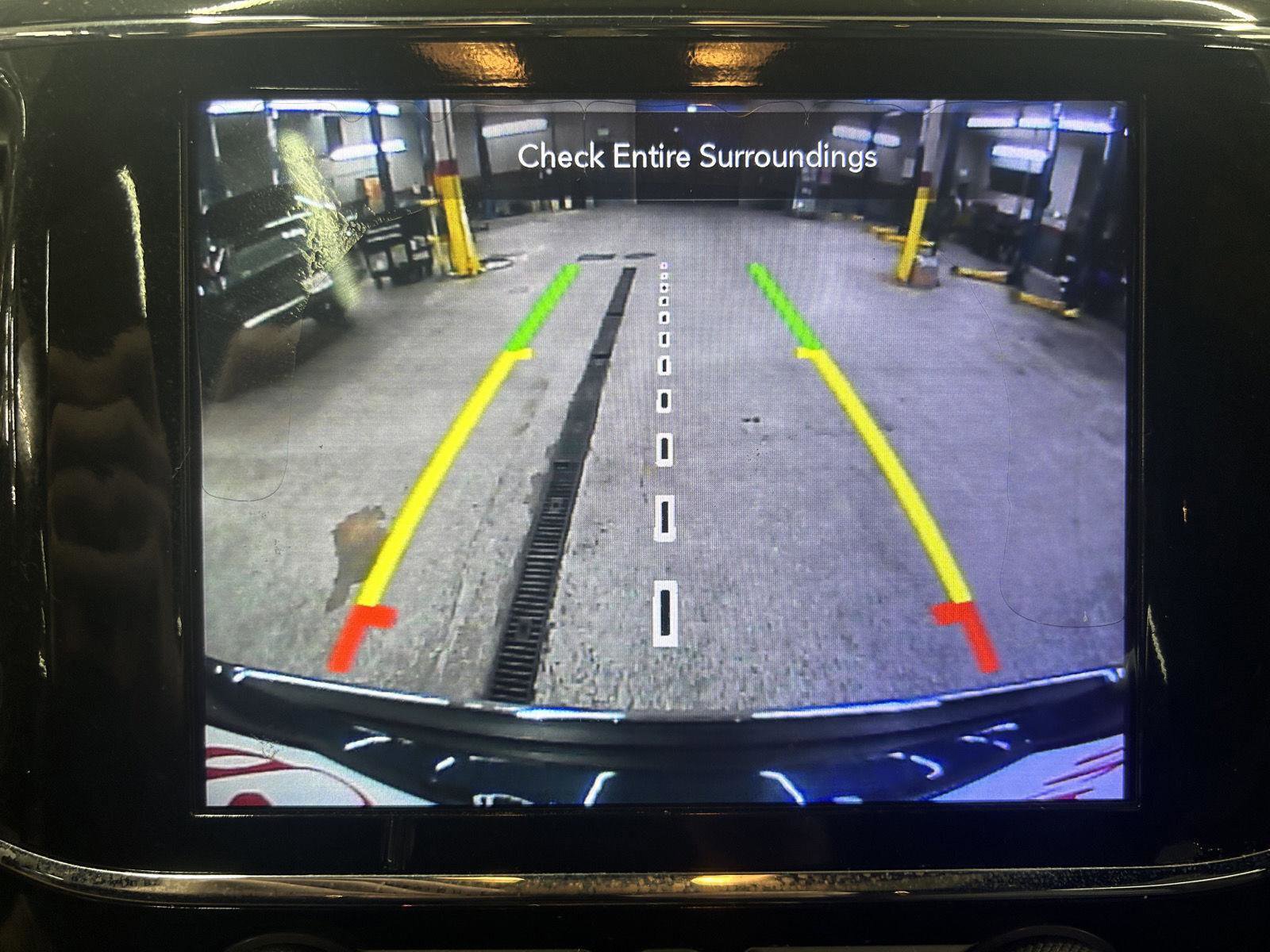 Used 2020 Jeep Grand Cherokee Limited image 19