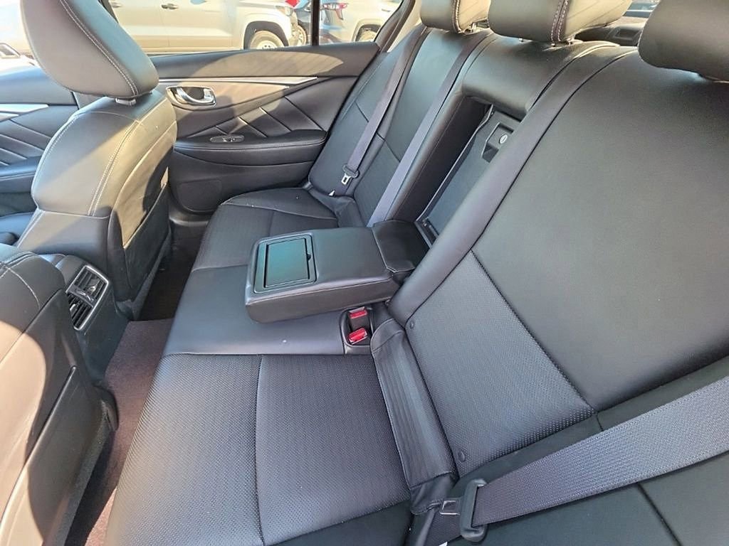 Used 2020 INFINITI Q50 Sport image 30