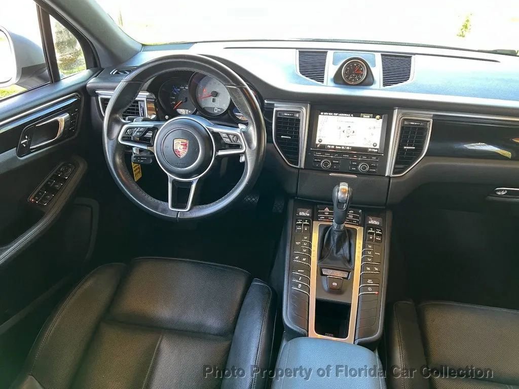 Used 2015 Porsche Macan S image 11