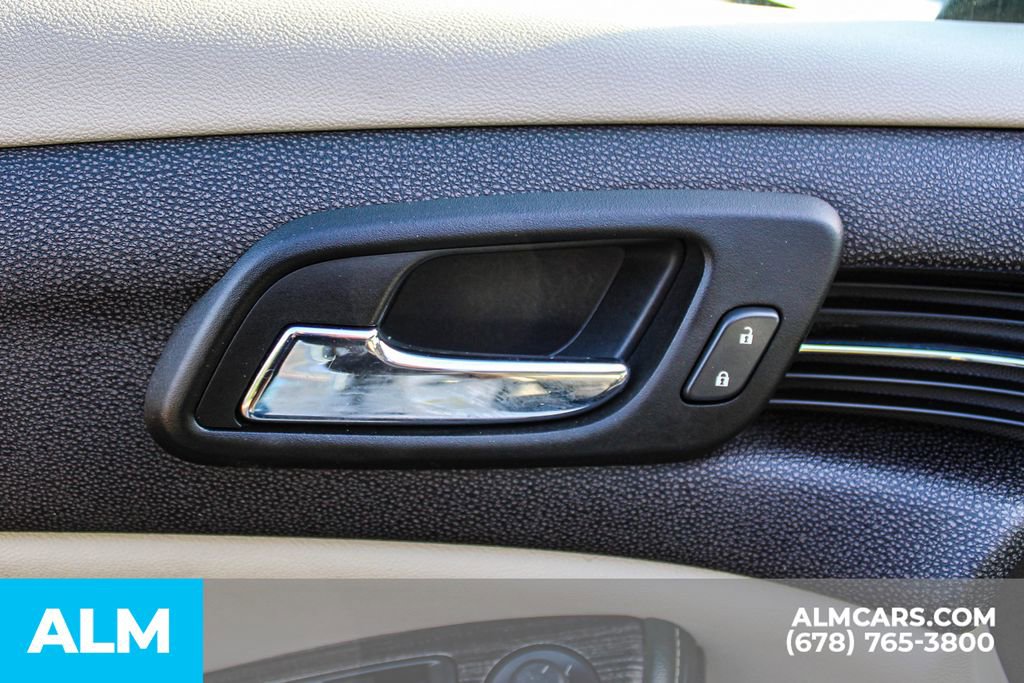 Used 2016 Chevrolet Malibu LTZ image 36