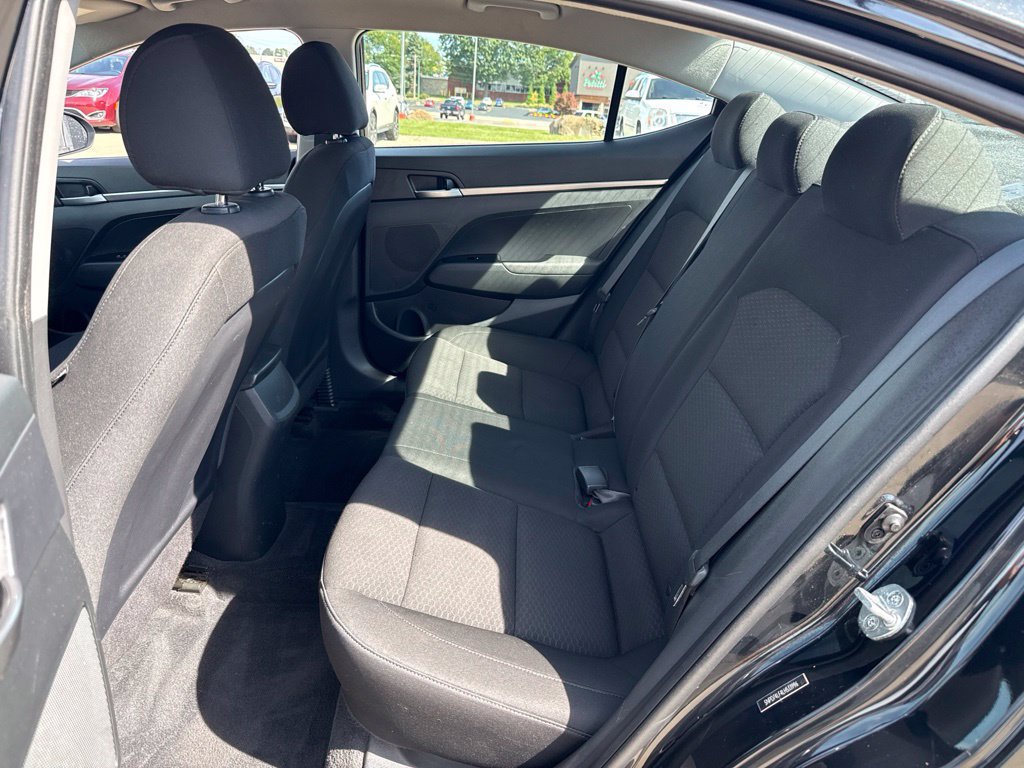 Used 2020 Hyundai Elantra SE w/ Cargo Package (C1) FWD image 39