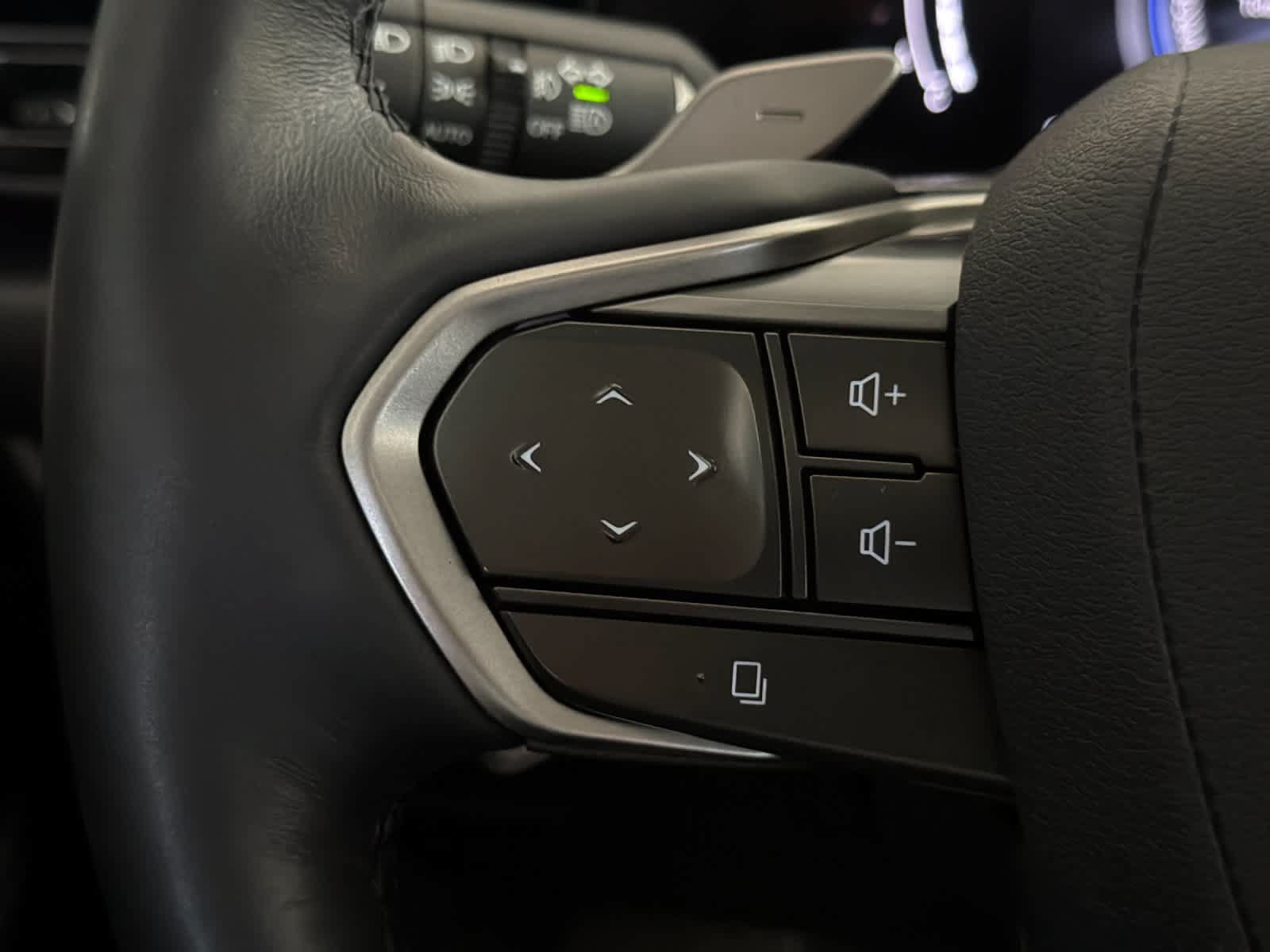 Certified 2025 Lexus NX 350h AWD w/ Premium Package image 25