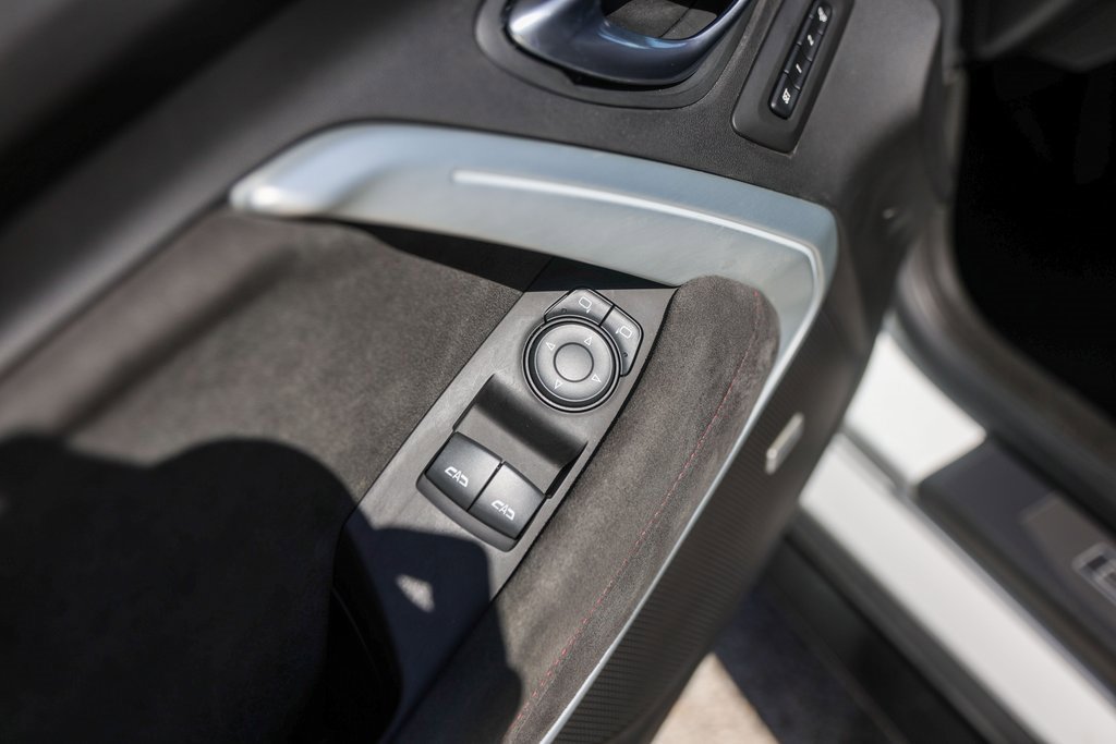 Used 2021 Chevrolet Camaro ZL1 image 21