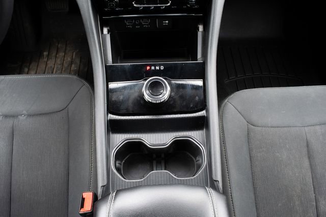 Used 2023 Jeep Grand Cherokee Laredo AWD/4WD image 29