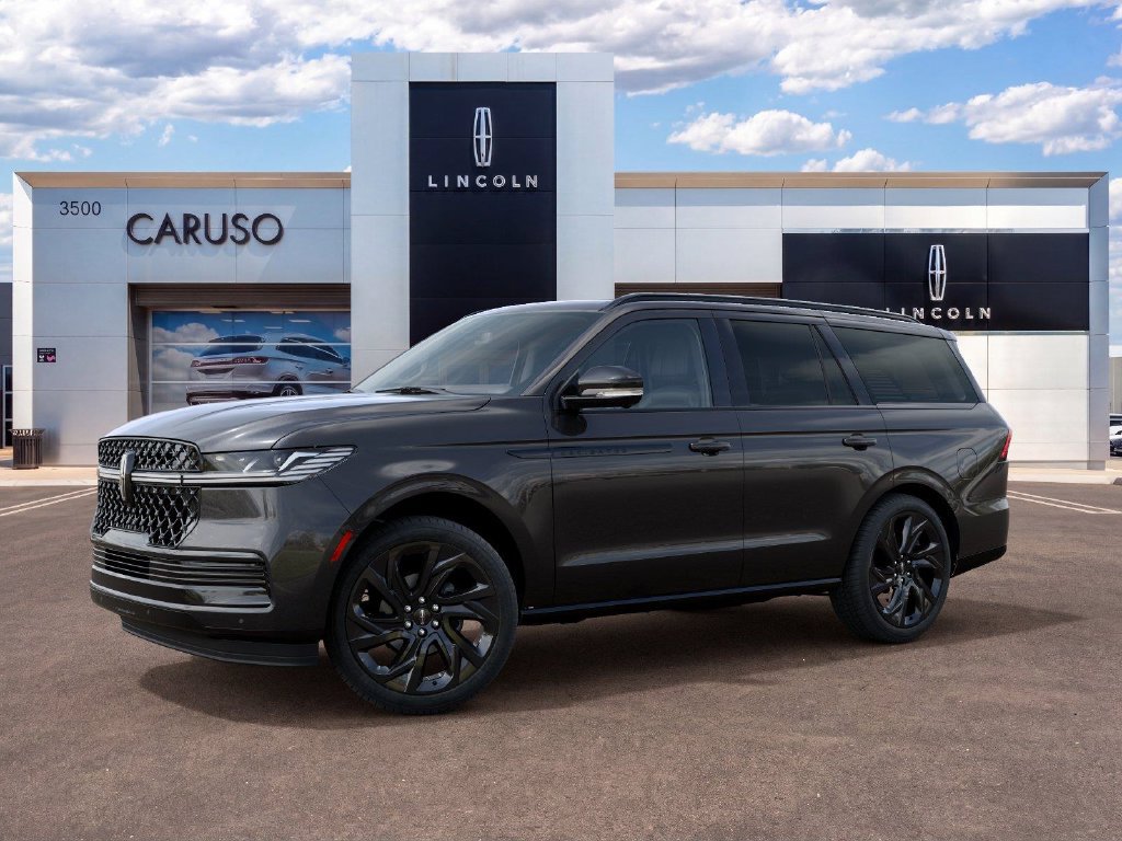 New 2027 Lincoln Navigator Reserve w/ Jet Appearance Package