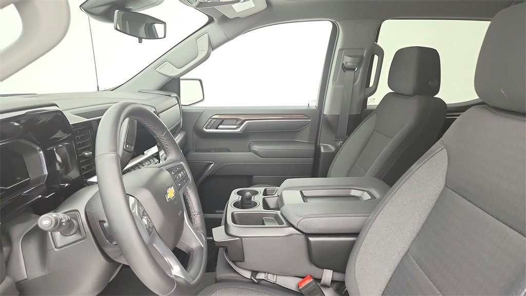 Certified 2025 Chevrolet Silverado 1500 LT image 17