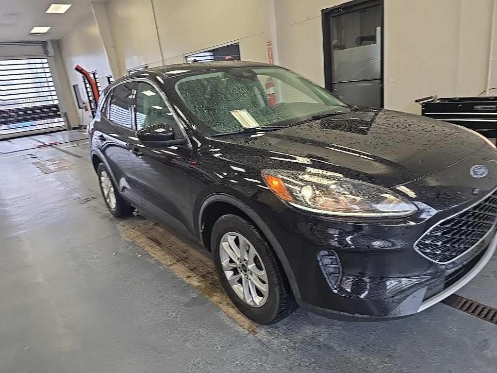Used 2020 Ford Escape SE AWD/4WD image 1