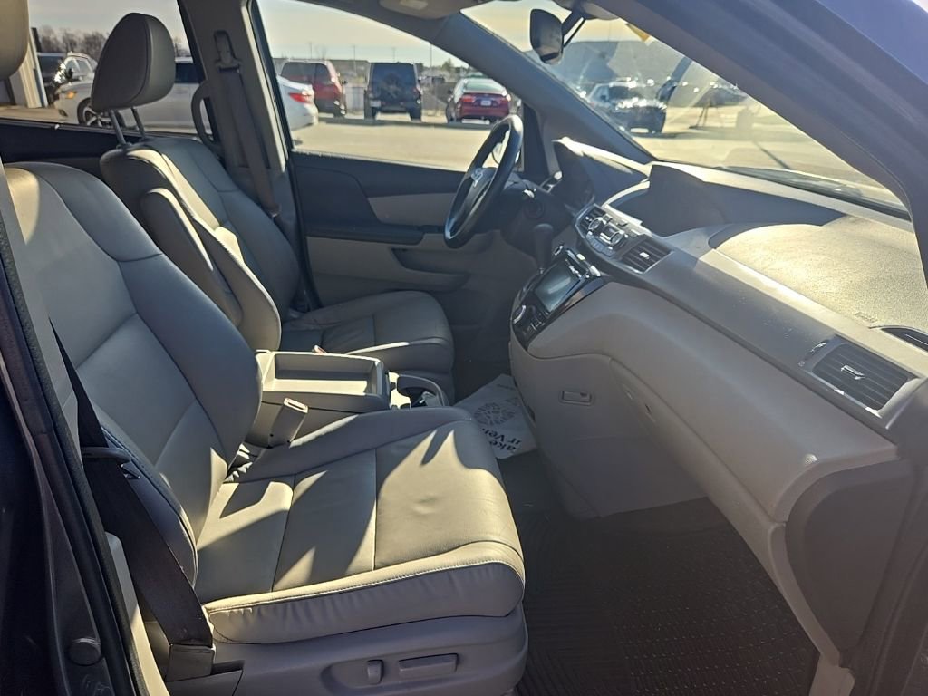 Used 2016 Honda Odyssey EX-L image 31