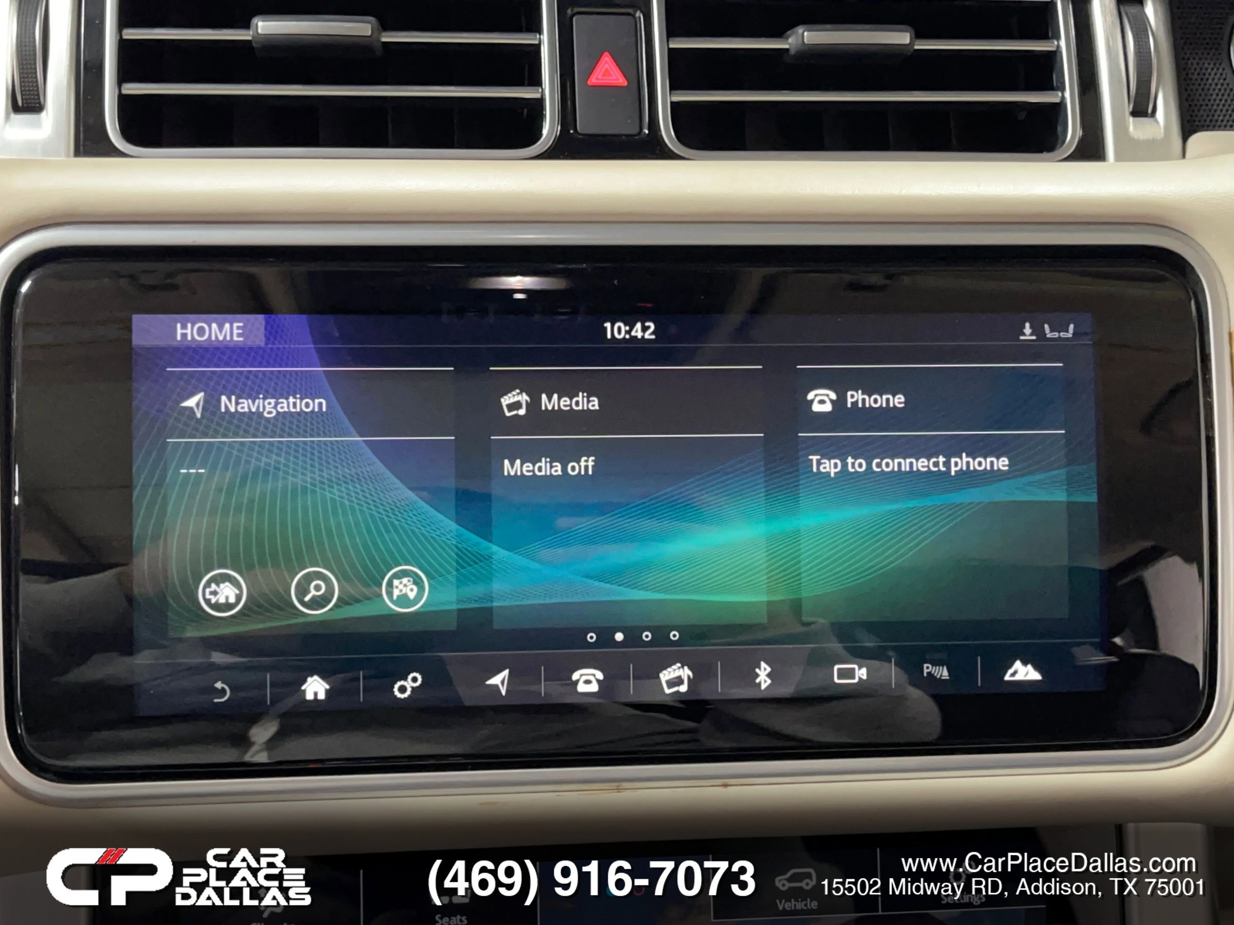 Used 2018 Land Rover Range Rover HSE image 48