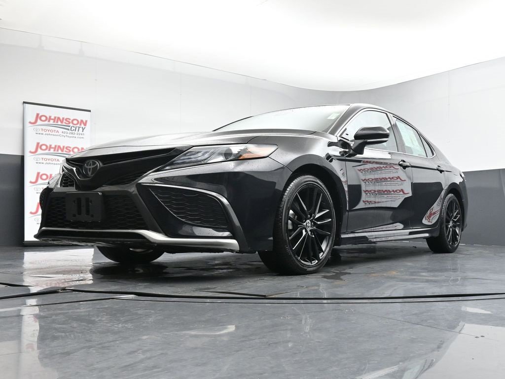 Used 2023 Toyota Camry XSE image 40
